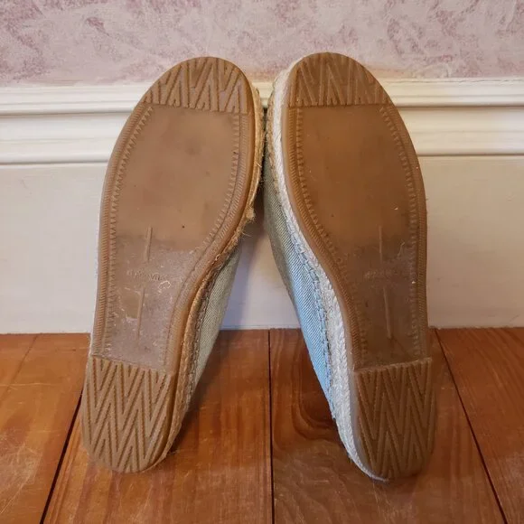 SALE Dolce Vita denim mules flats US 5.5 bohemian beach - Picture 6 of 8